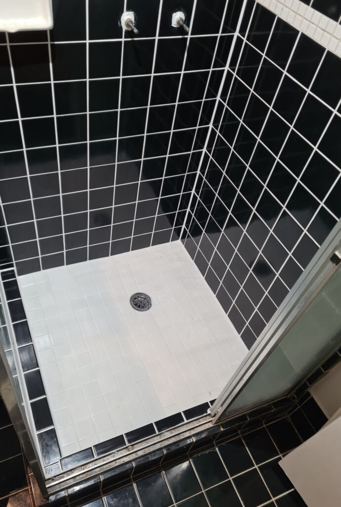 Black White Shower Tiles Epoxy Grout